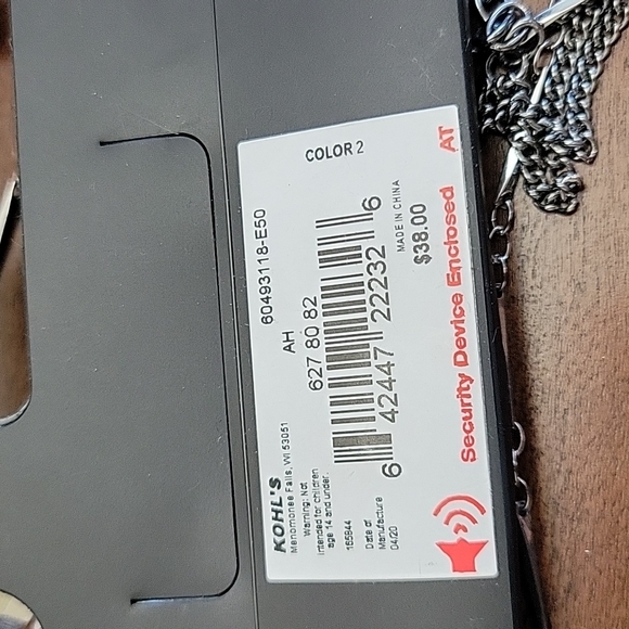 💜 VERA WANG NECKLACE - Picture 8 of 9